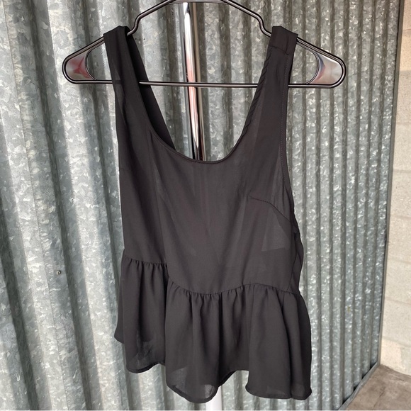 Pins and Needles Black Bow Tank Top Size Medium - Picture 2 of 4